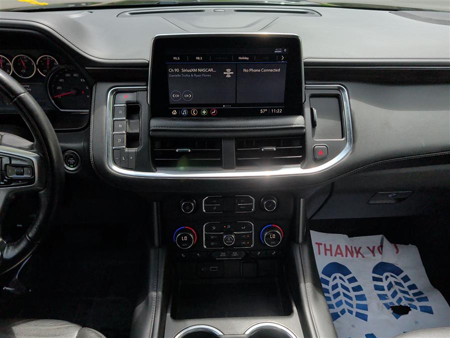2021 Chevrolet Suburban LT - Photo 23
