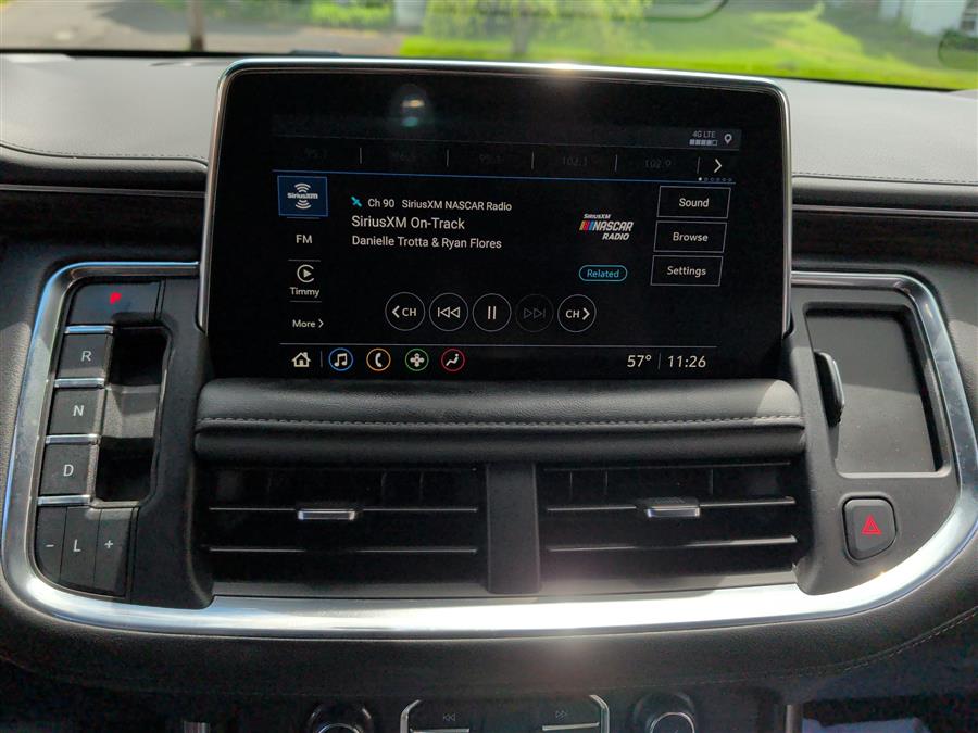 2021 Chevrolet Suburban LT - Photo 45