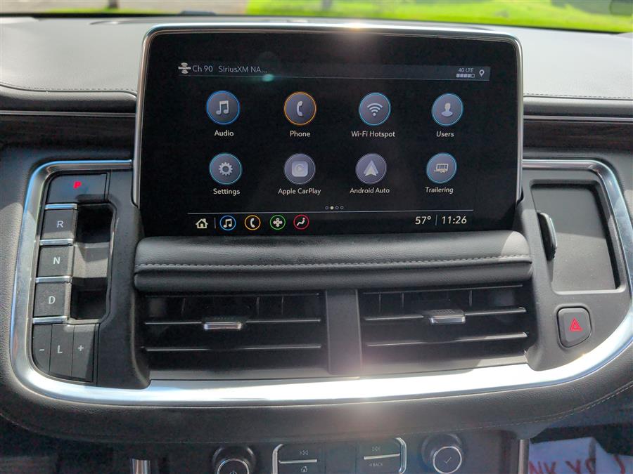 2021 Chevrolet Suburban LT - Photo 46