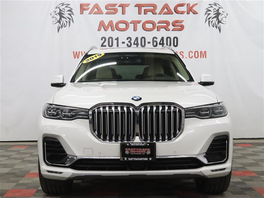 2019 BMW X7 xDrive40i's photo