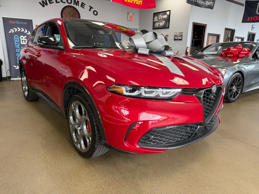 2024 Alfa Romeo Tonale Veloce's photo
