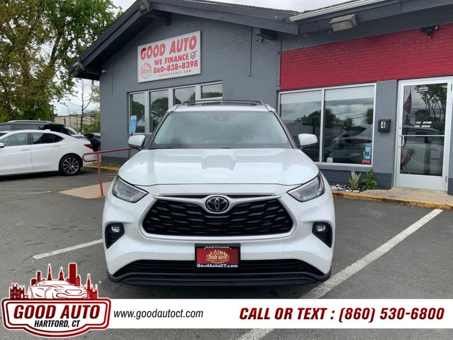 2023 Toyota Highlander XLE AWD's photo