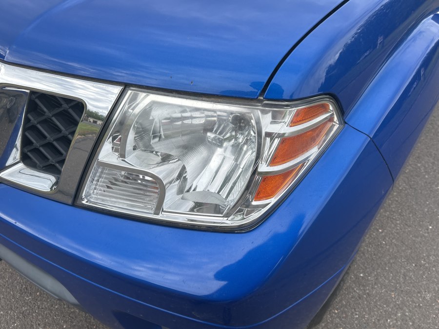 2014 Nissan Frontier SV - Photo 8