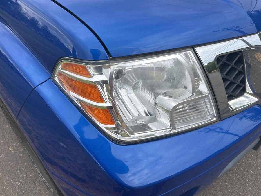 2014 Nissan Frontier SV - Photo 10
