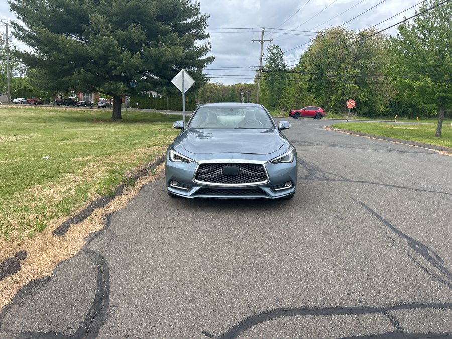 2018 INFINITI Q60 3.0t LUXE AWD's photo