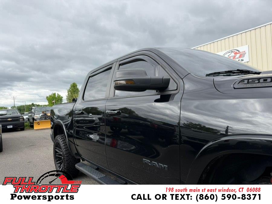 2020 RAM 1500 Big Horn/Lone Star 4x4 Crew Cab 5'7's photo