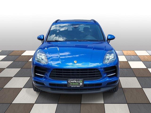 2021 Porsche Macan -'s photo