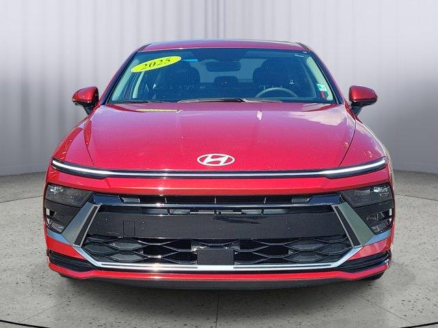 2025 Hyundai Sonata SEL's photo