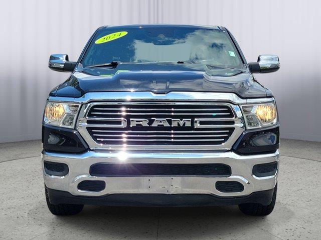 2024 RAM 1500 Laramie 4x4 Crew Cab 5'7's photo