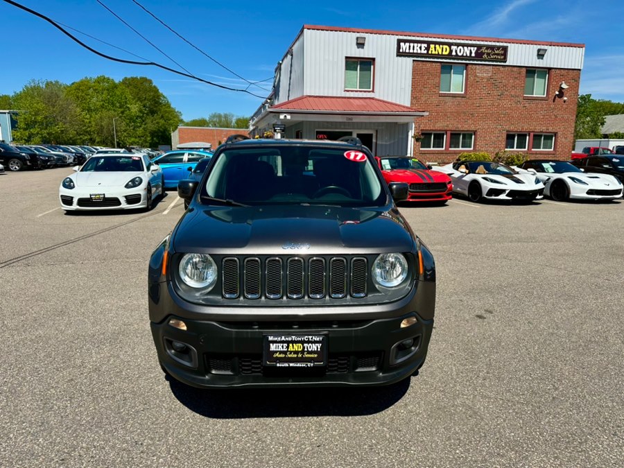 2017 Jeep Renegade Latitude 4x4's photo