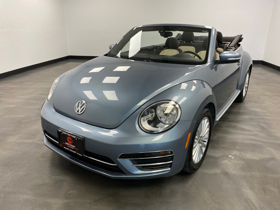 2019 Volkswagen Beetle 2.0T SE Convertible Auto's photo