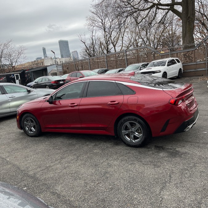 2022 Kia Optima's photo
