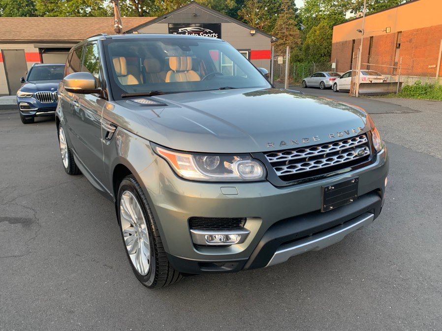 2014 Land Rover Range Rover Sport SE's photo