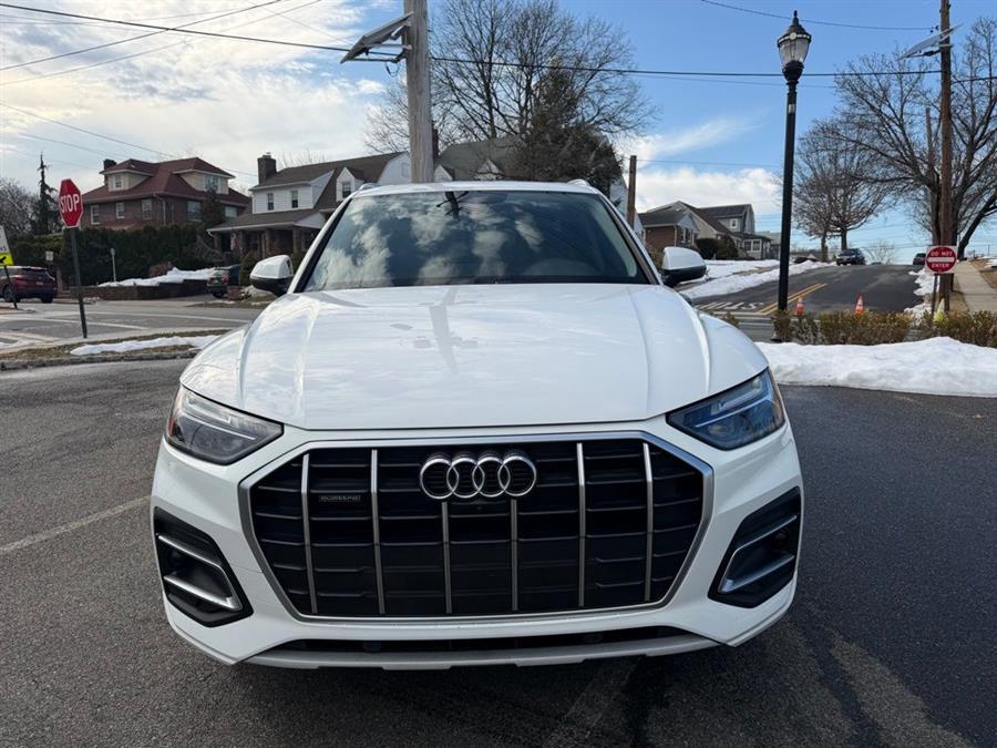2021 Audi Q5 45 Premium Plus's photo