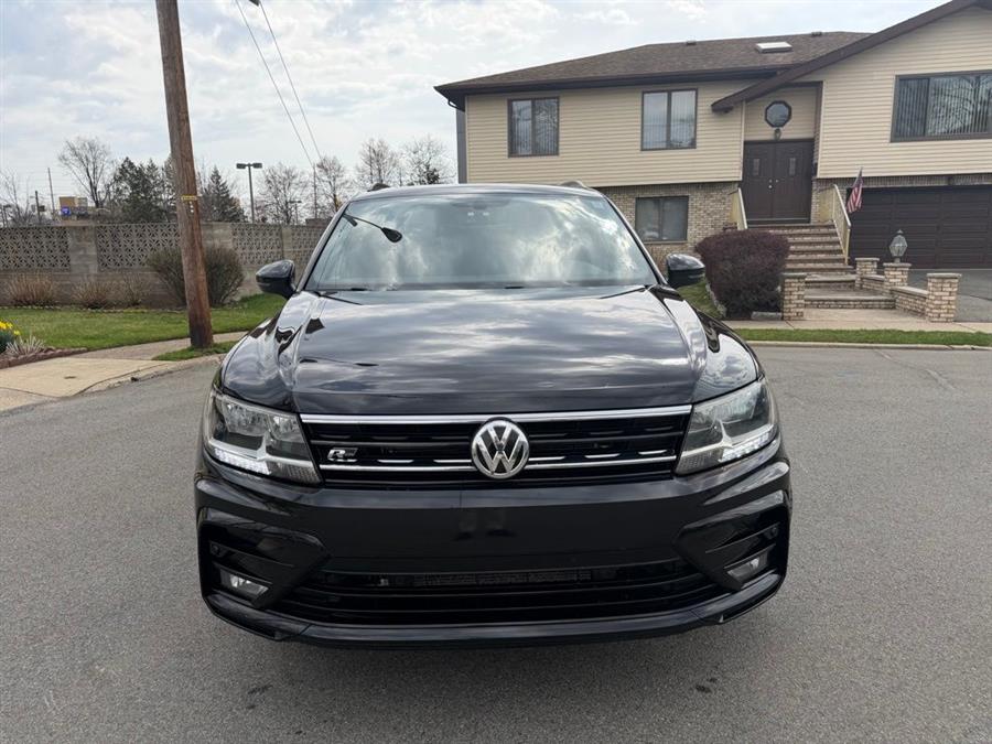 2021 Volkswagen Tiguan 2.0T SE R-Line Black 4WD's photo