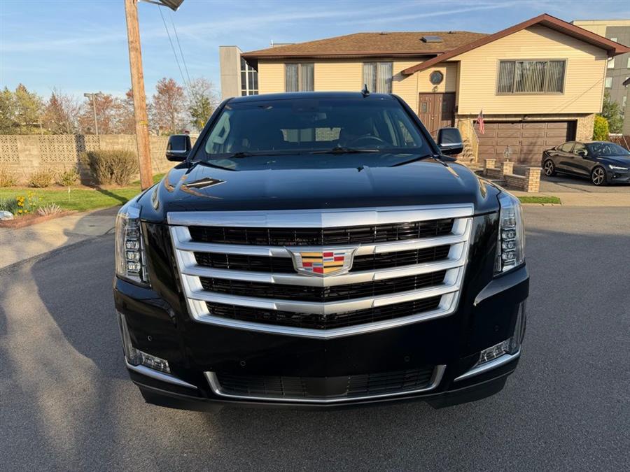 2019 Cadillac Escalade 2WD Luxury's photo