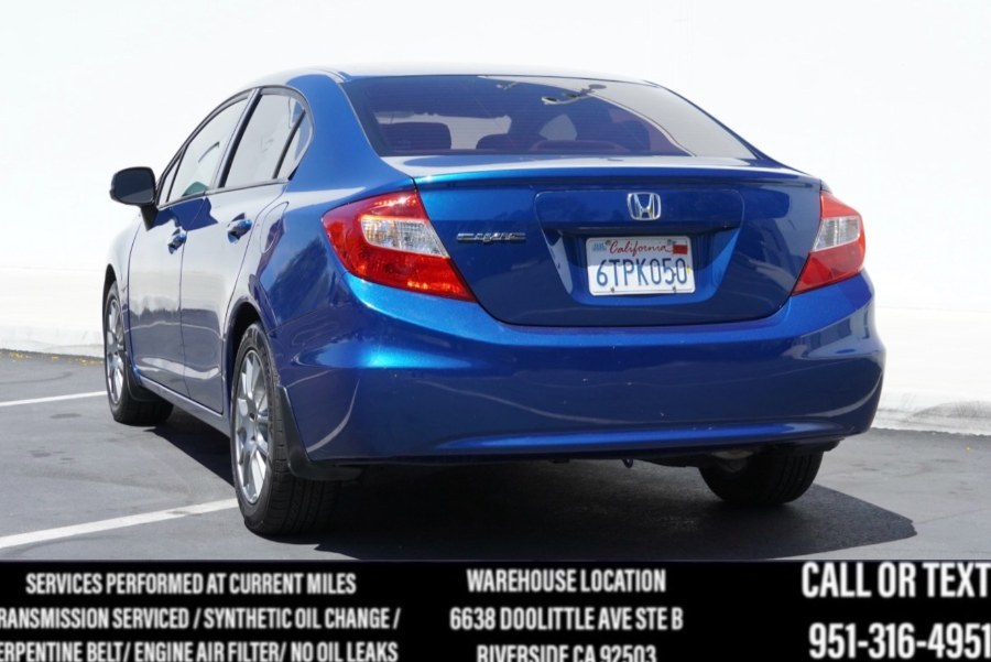 2012 Honda Civic LX Auto's photo