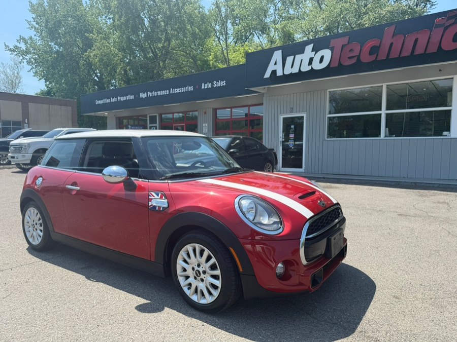 2015 MINI Cooper's photo