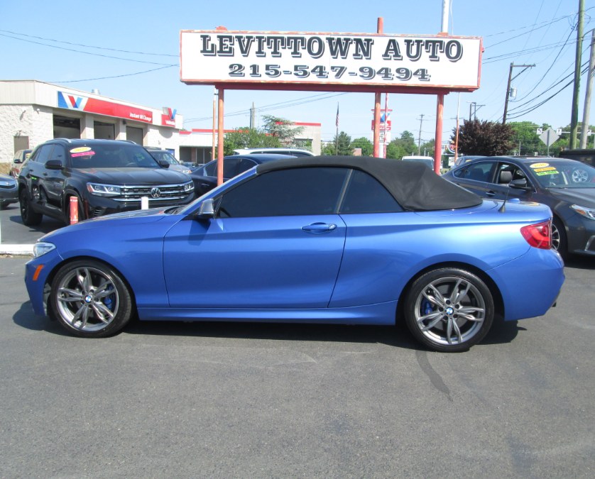 2016 BMW 2 Series M235i Convertible's photo