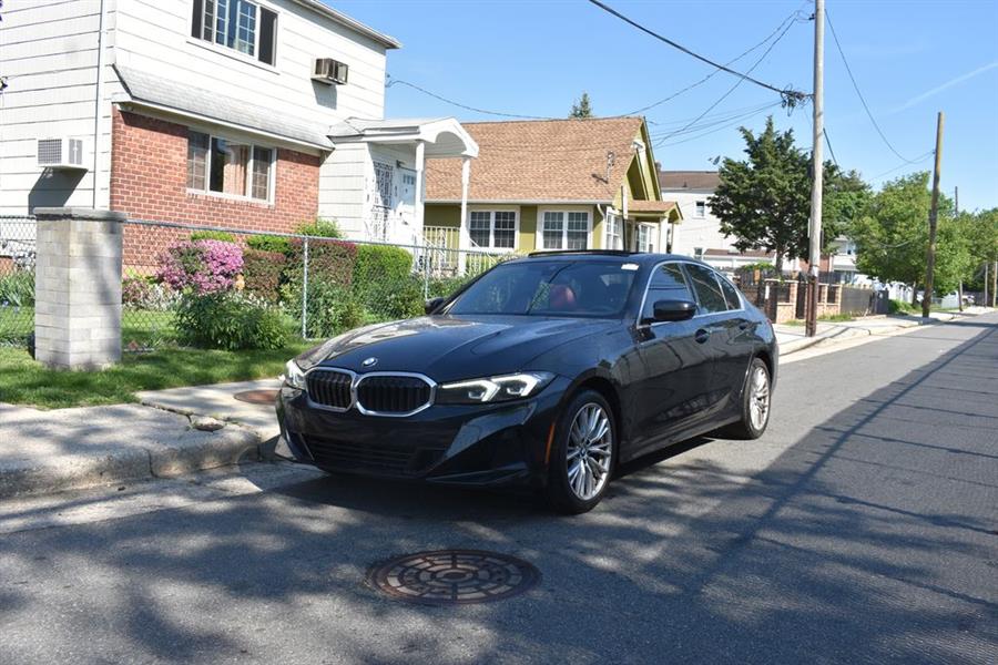 2024 BMW 3 Series 330i Sedan's photo