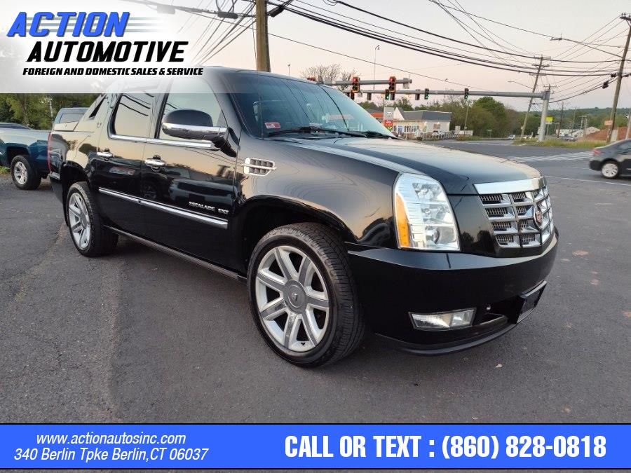 2013 Cadillac Escalade EXT AWD Premium's photo