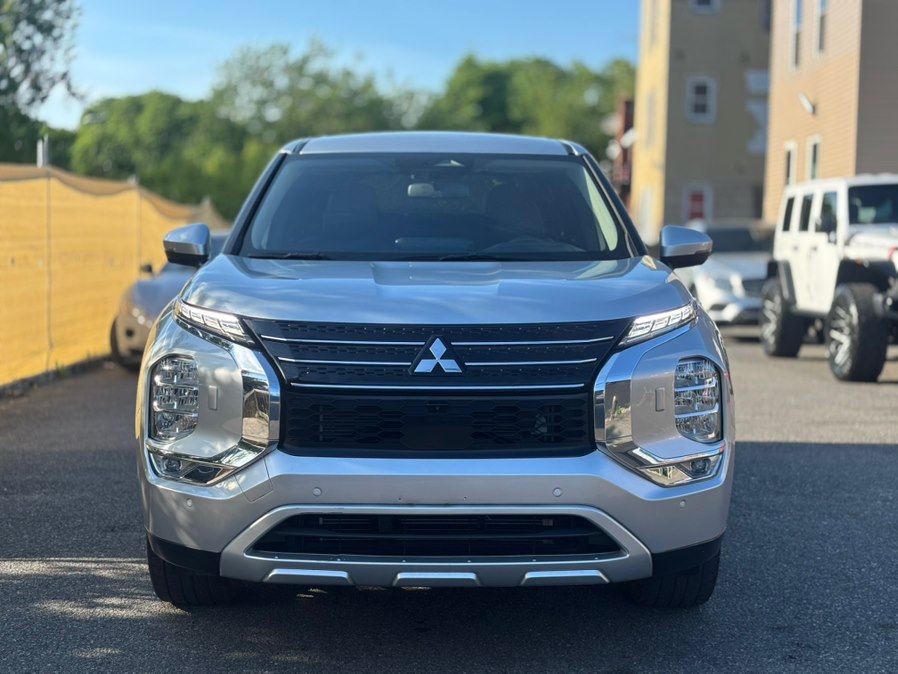 2024 Mitsubishi Outlander SE S-AWC's photo