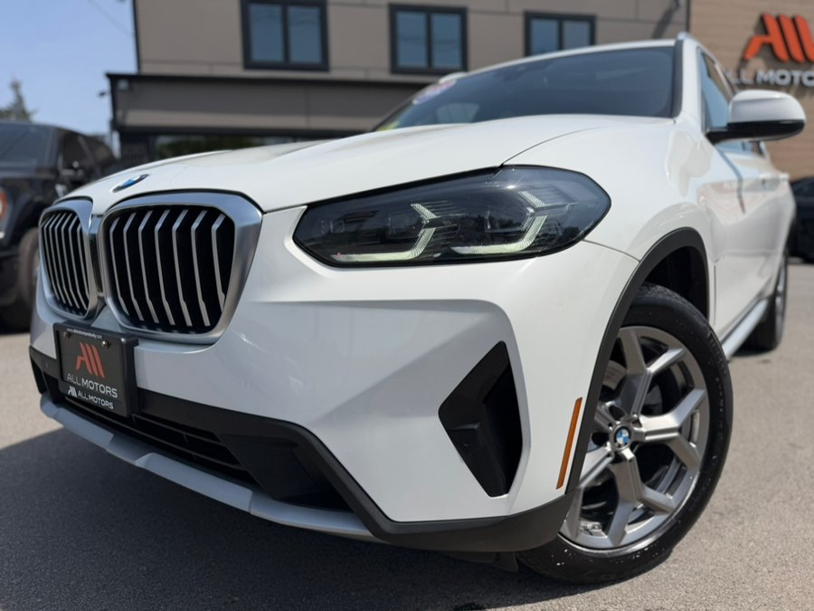 2022 BMW X3 xDrive30i's photo