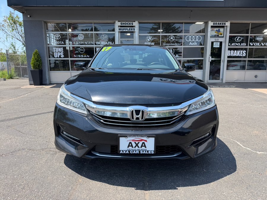 2017 Honda Accord Hybrid Touring's photo