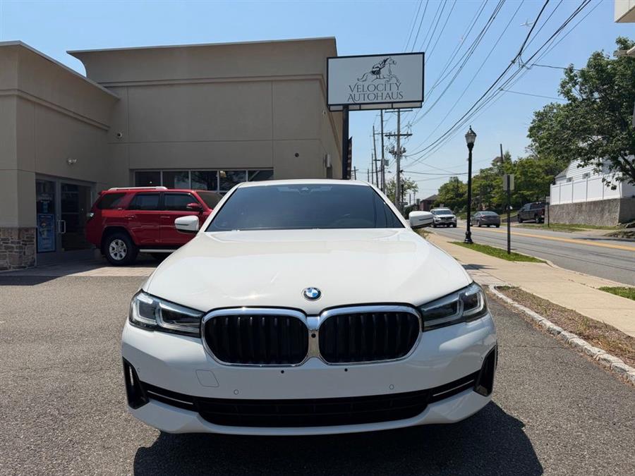 2021 BMW 5 Series 540i xDrive Sedan's photo