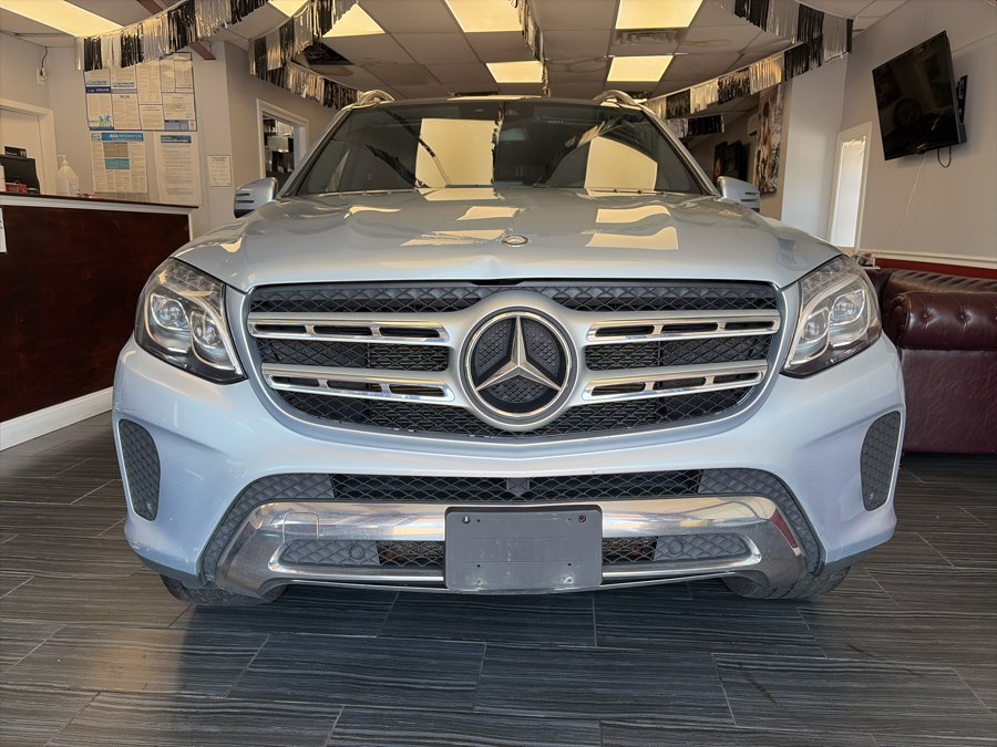 2017 Mercedes-Benz GLS GLS450's photo