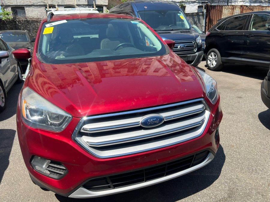 2018 Ford Escape SEL 4WD's photo