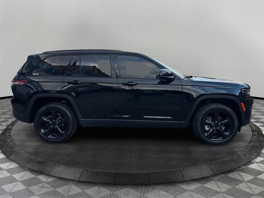 2023 Jeep Grand Cherokee Limited 4x4's photo