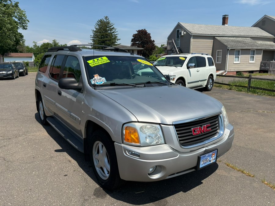2004 GMC Envoy XL 4dr 4WD SLE, available for sale in East Windsor, Connecticut | CT Car Co LLC. East Windsor, Connecticut