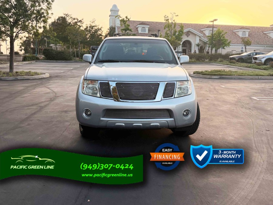 2008 Nissan Pathfinder SE V6's photo