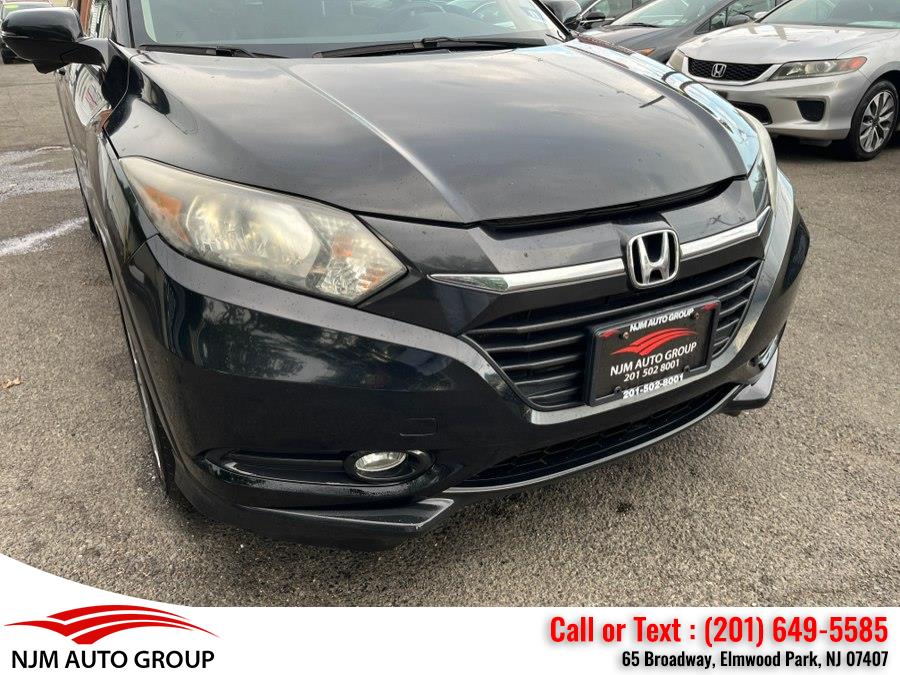 2016 Honda HR-V EX-L Navi AWD's photo