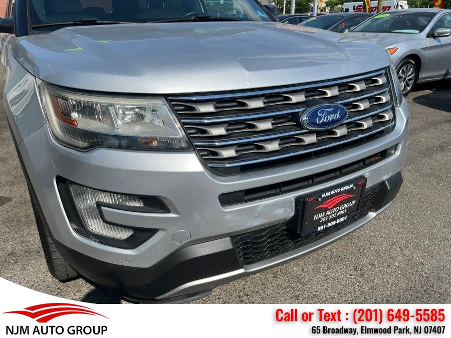 2016 Ford Explorer XLT 4WD's photo