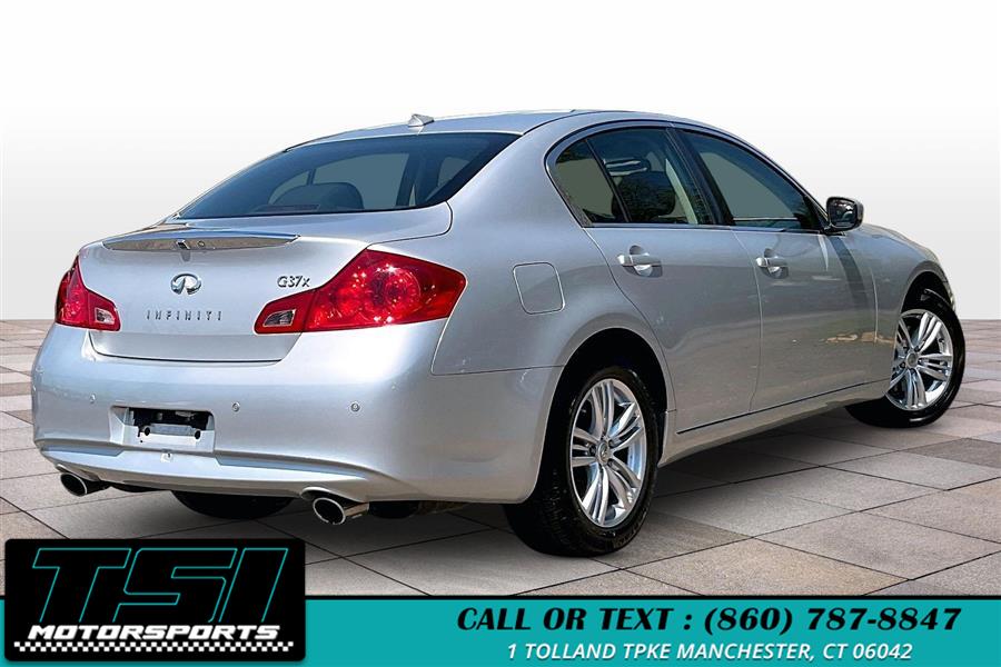 2013 INFINITI G 37x AWD's photo