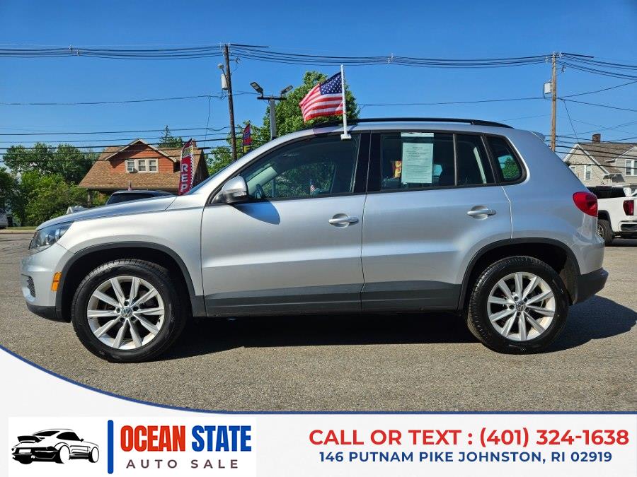 2018 Volkswagen Tiguan Limited 2.0T 4Motion's photo
