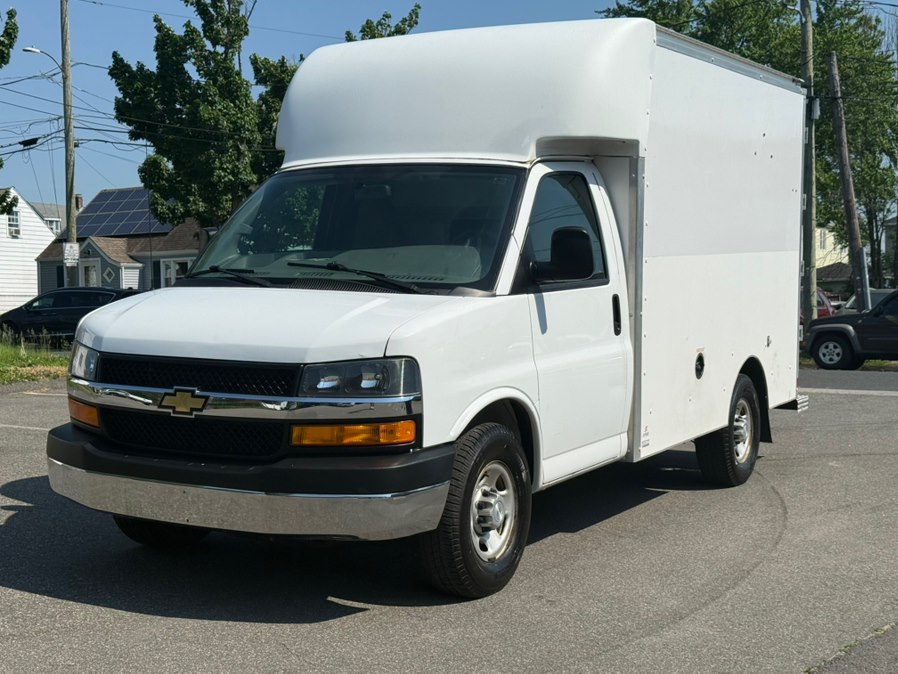 2018 Chevrolet Express 3500 139" WB's photo