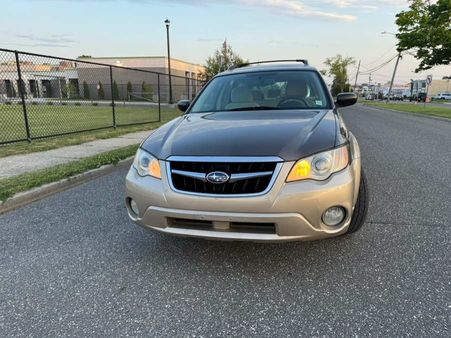 2008 Subaru Outback's photo