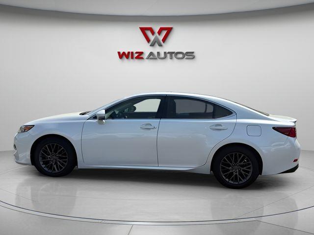 2017 Lexus ES 350 350's photo