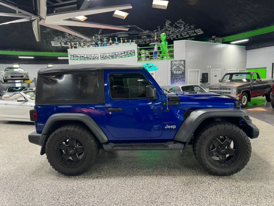 2019 Jeep Wrangler Sport S's photo