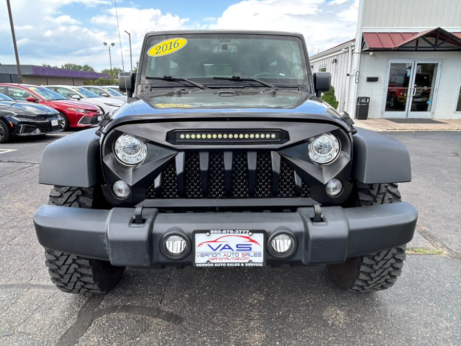2017 Jeep Wrangler Sport S's photo