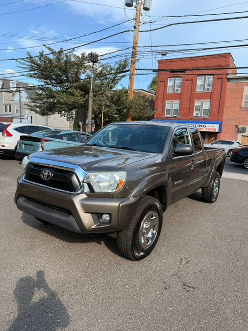 2014 Toyota Tacoma's photo