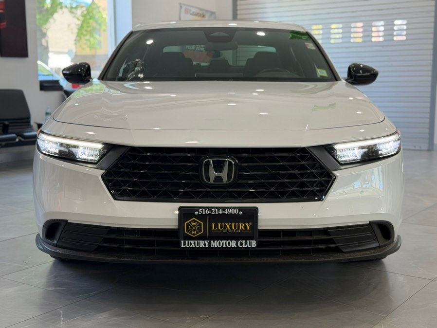 2023 Honda Accord Hybrid Sport w/o BSI's photo