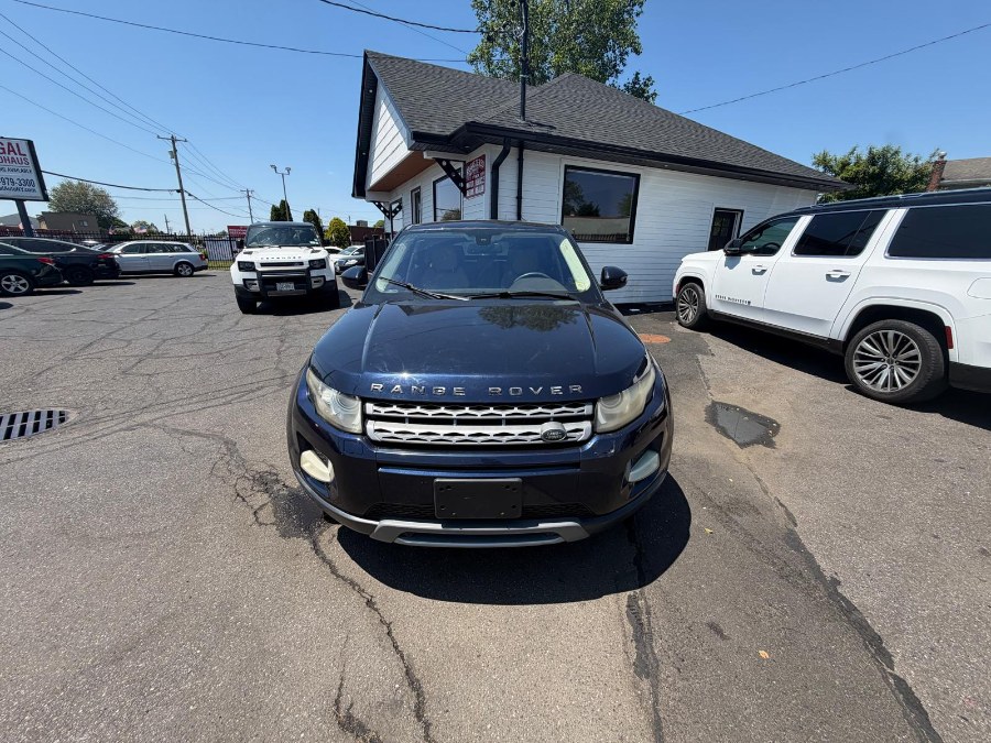 2015 Land Rover Range Rover Evoque Pure Plus 5 Door's photo