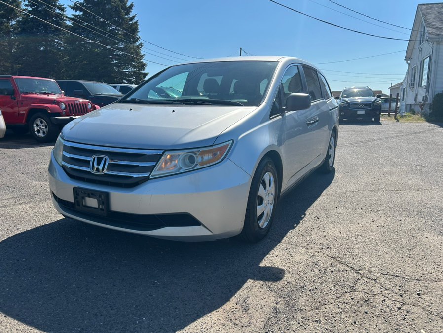 Used 2012 Honda Odyssey in East Windsor, Connecticut | A1 Auto Sale LLC. East Windsor, Connecticut