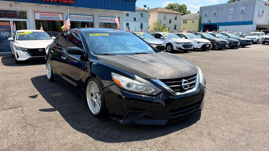 2016 Nissan Altima 2.5 S's photo