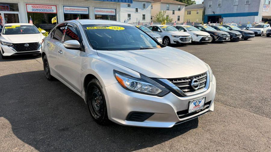 2017 Nissan Altima 2.5 S's photo