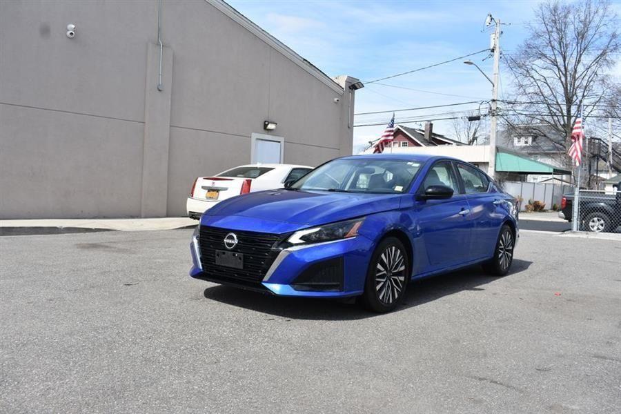 2025 Nissan Altima 2.5 SV's photo